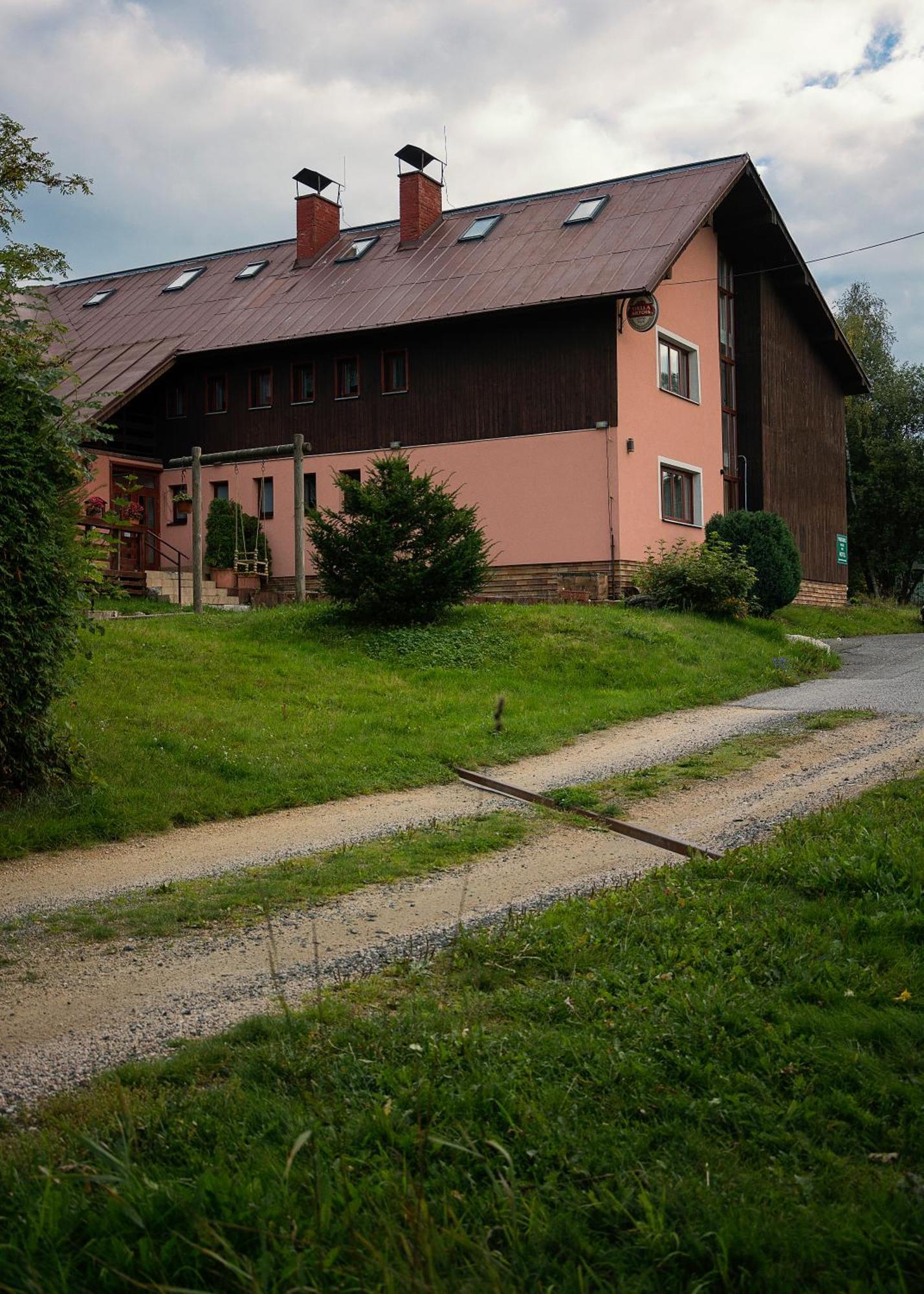 Hacienda Cert Kořenov Exterior foto